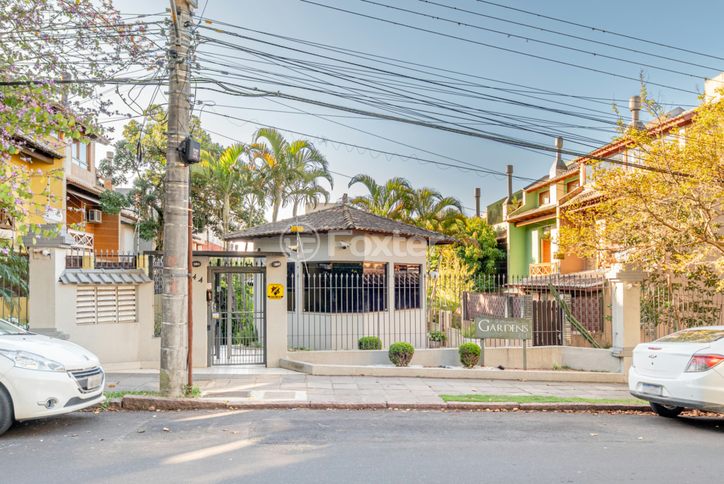 Casa de Condomínio à venda com 4 quartos, 181m² - Foto 44