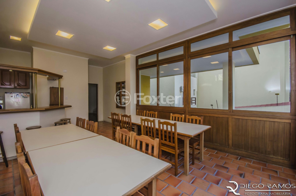 Apartamento à venda com 2 quartos, 83m² - Foto 31