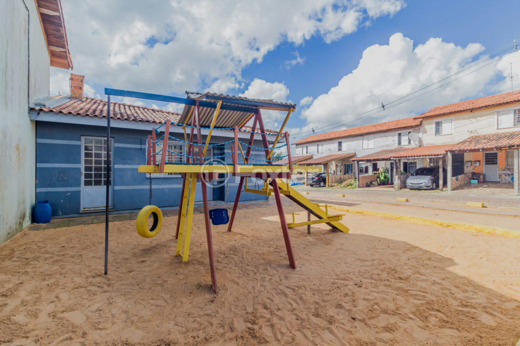 Casa de Condomínio à venda com 2 quartos, 45m² - Foto 13
