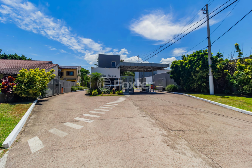 Casa de Condomínio à venda com 4 quartos, 300m² - Foto 63