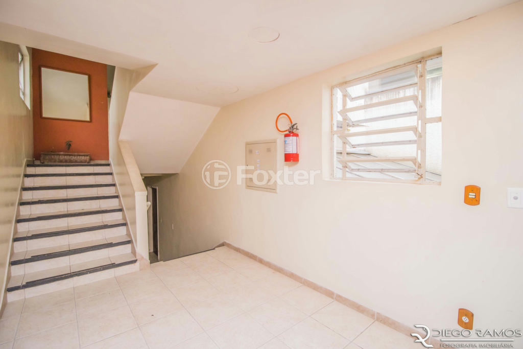 Apartamento à venda com 1 quarto, 40m² - Foto 12