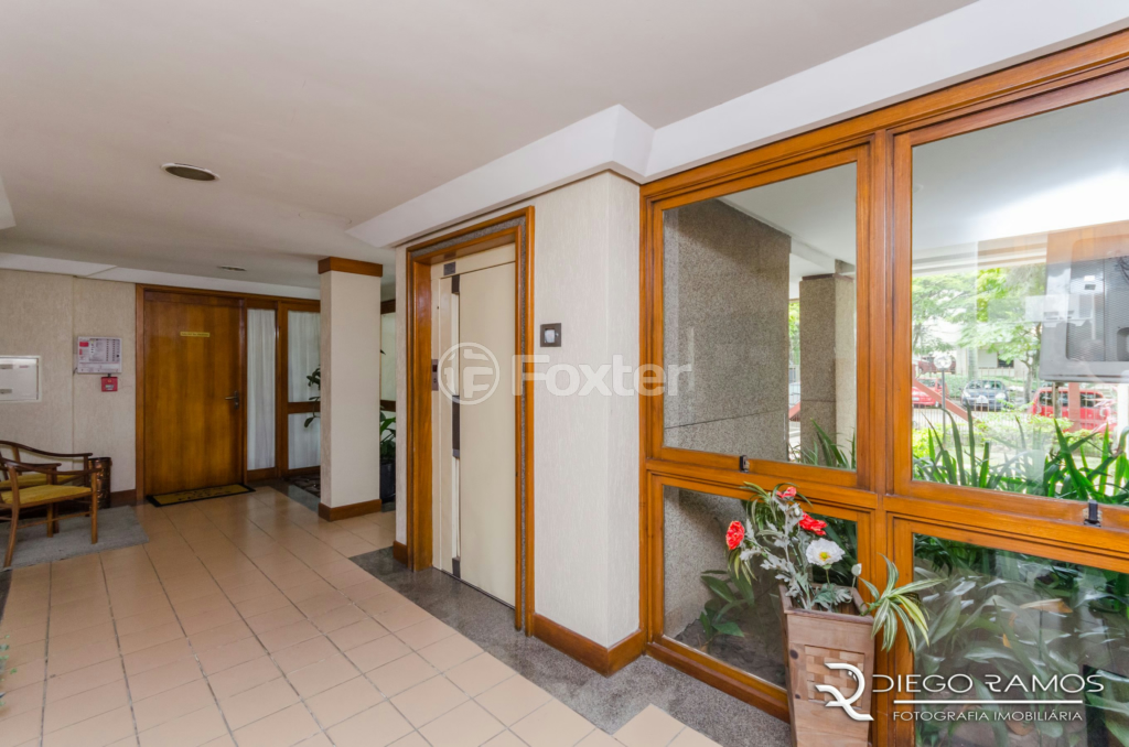 Apartamento à venda com 2 quartos, 66m² - Foto 4