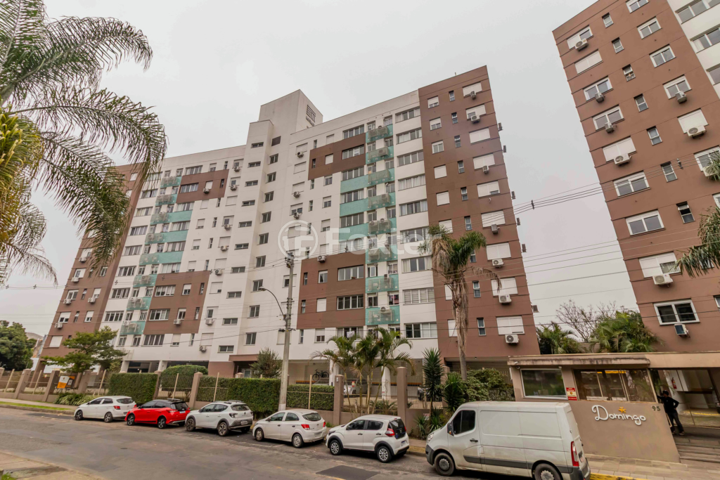 Apartamento à venda com 2 quartos, 55m² - Foto 30