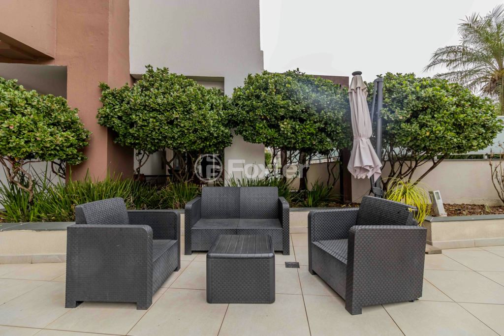 Apartamento à venda com 2 quartos, 55m² - Foto 42