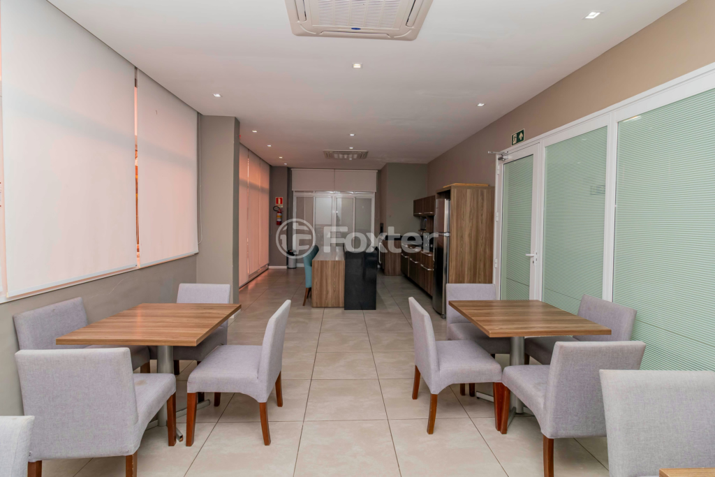 Apartamento à venda com 2 quartos, 55m² - Foto 52