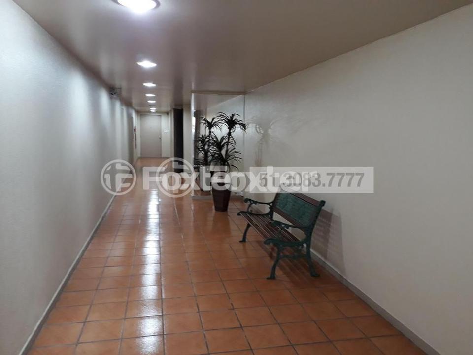 Apartamento à venda com 1 quarto, 47m² - Foto 2