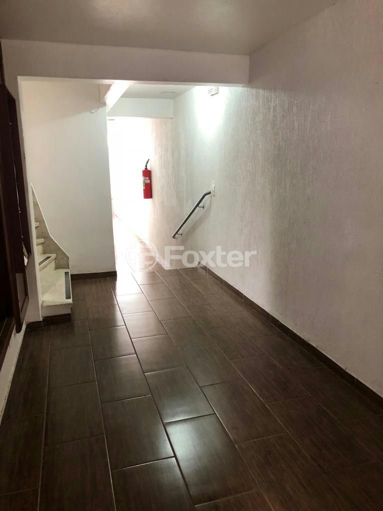 Apartamento à venda com 1 quarto, 38m² - Foto 14