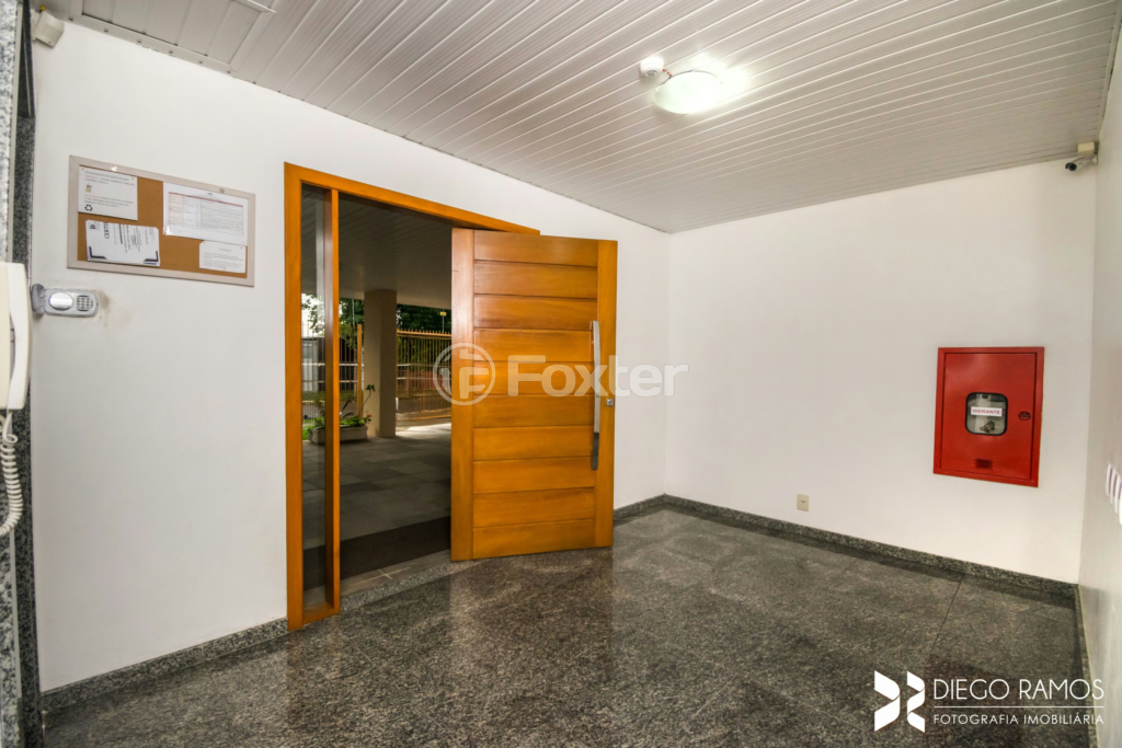 Apartamento à venda com 3 quartos, 131m² - Foto 32