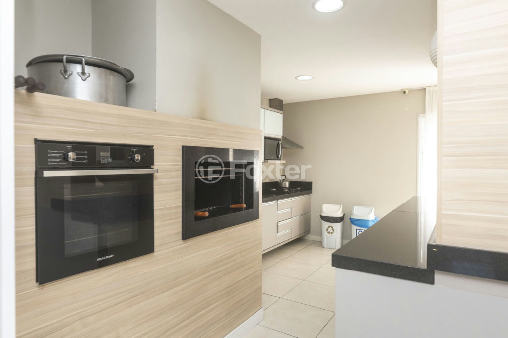 Apartamento à venda com 2 quartos, 68m² - Foto 37