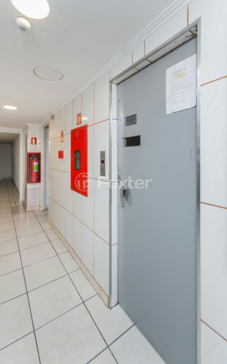 Apartamento à venda com 2 quartos, 58m² - Foto 21