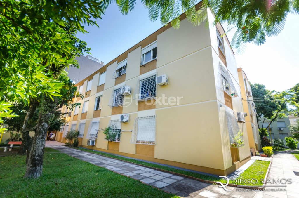 Apartamento à venda com 2 quartos, 45m² - Foto 18