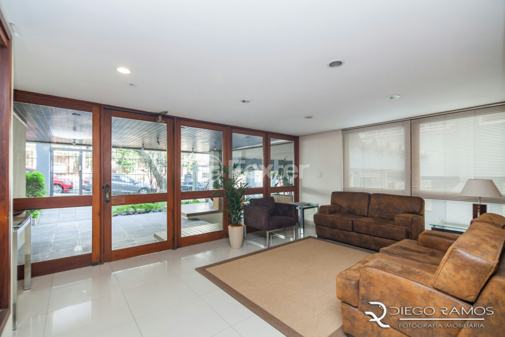 Apartamento à venda com 2 quartos, 75m² - Foto 45