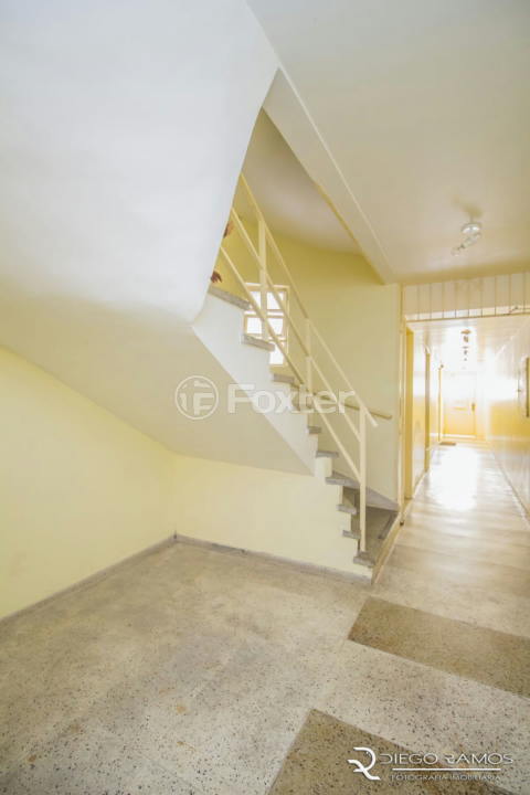 Apartamento à venda com 1 quarto, 38m² - Foto 19