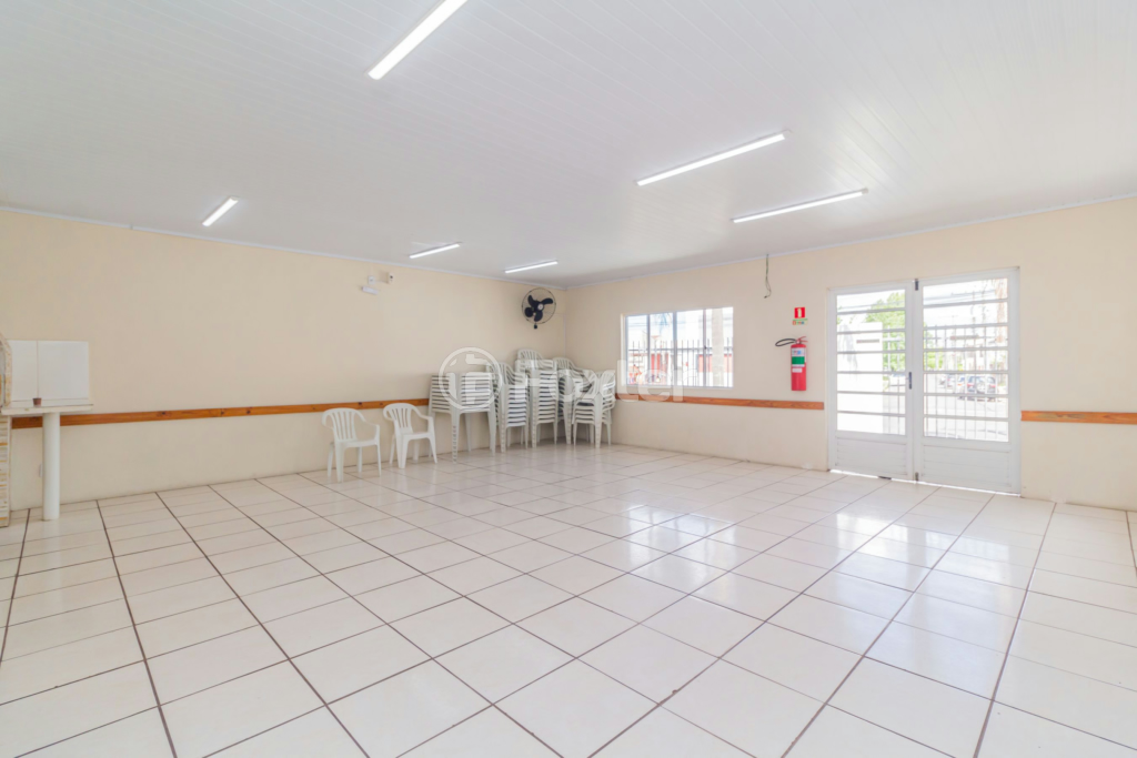 Apartamento à venda com 3 quartos, 61m² - Foto 20