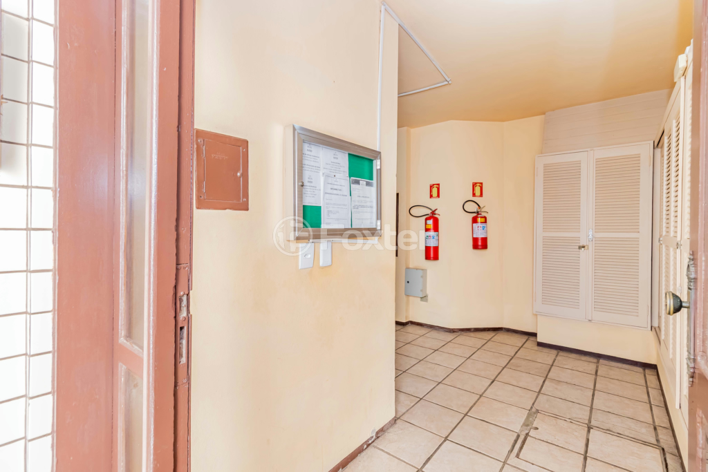 Apartamento à venda com 2 quartos, 70m² - Foto 38