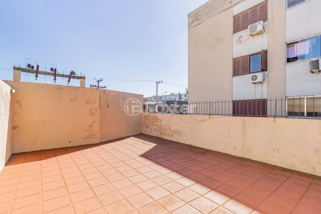 Apartamento à venda com 2 quartos, 70m² - Foto 30