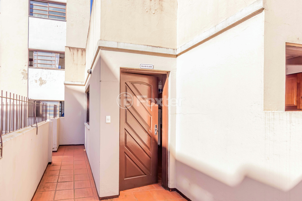 Apartamento à venda com 2 quartos, 70m² - Foto 36
