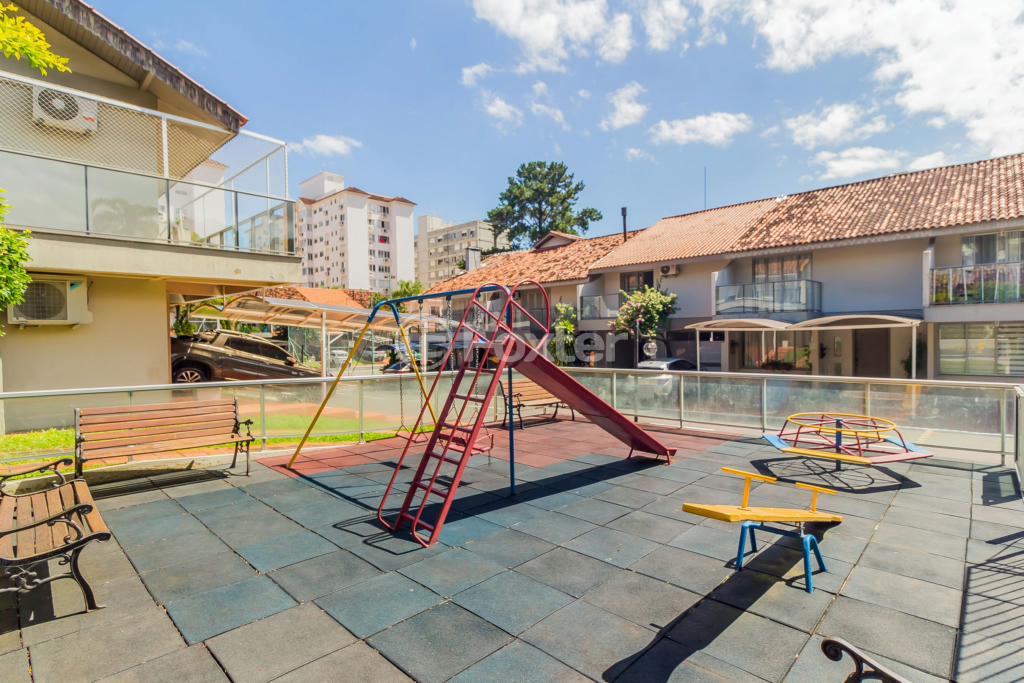 Casa de Condomínio à venda com 3 quartos, 159m² - Foto 42