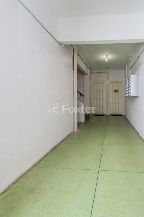 Apartamento à venda com 2 quartos, 62m² - Foto 24