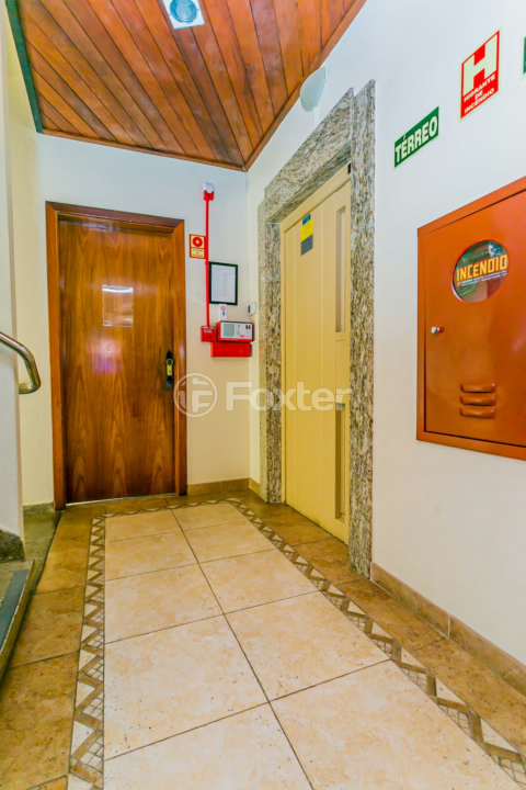 Apartamento à venda com 3 quartos, 123m² - Foto 33