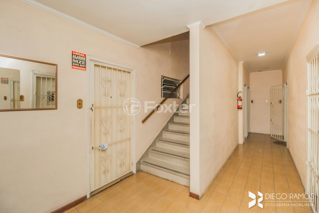 Apartamento à venda com 2 quartos, 67m² - Foto 28