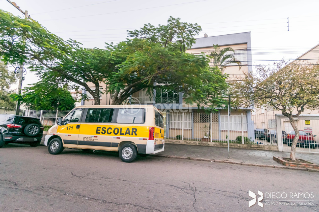 Apartamento à venda com 2 quartos, 60m² - Foto 30
