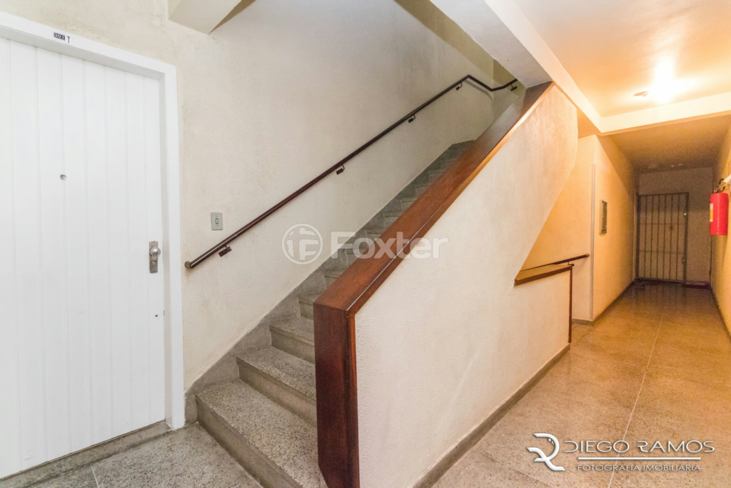 Apartamento à venda com 1 quarto, 50m² - Foto 28