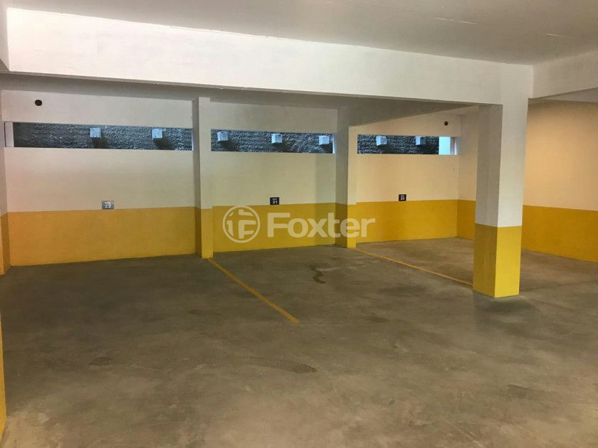 Apartamento à venda com 2 quartos, 70m² - Foto 37