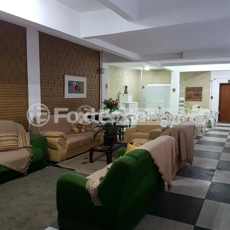 Apartamento à venda com 2 quartos, 62m² - Foto 27