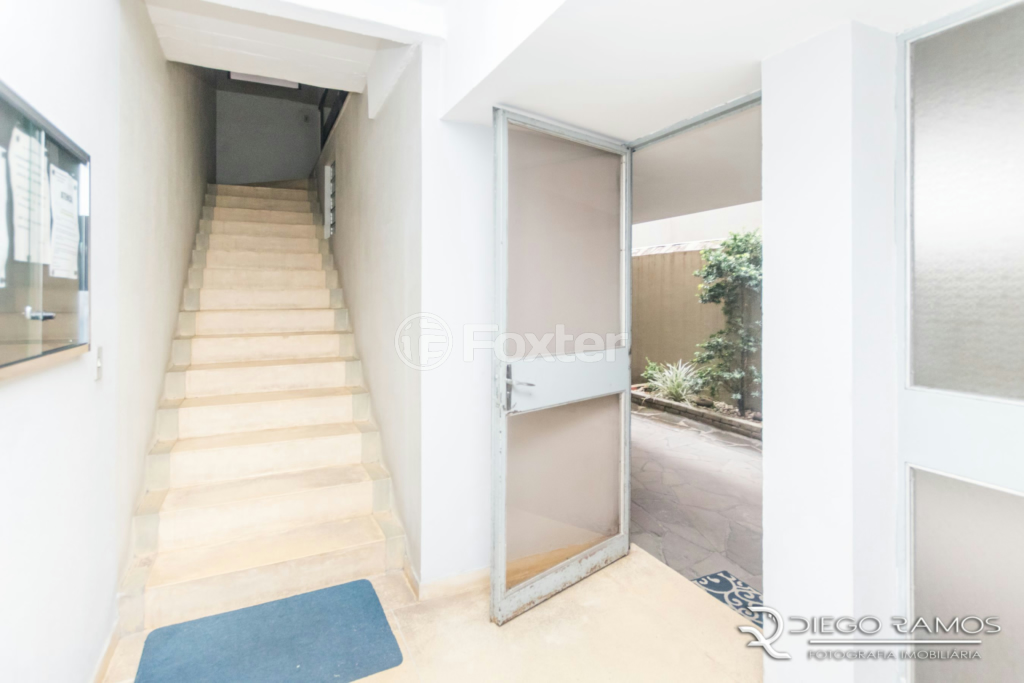 Apartamento à venda com 2 quartos, 55m² - Foto 32