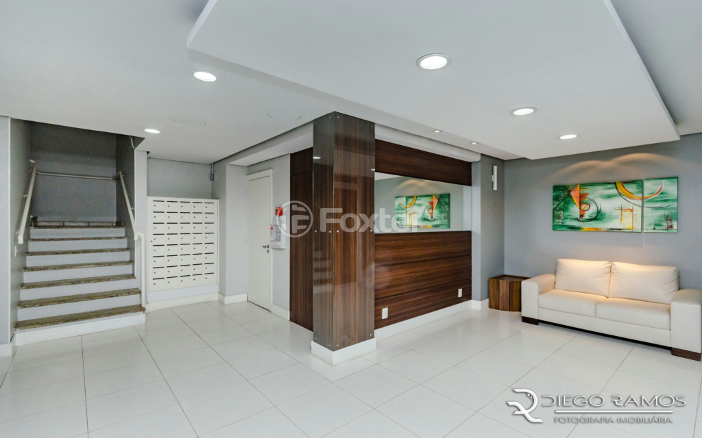 Apartamento à venda com 2 quartos, 79m² - Foto 5