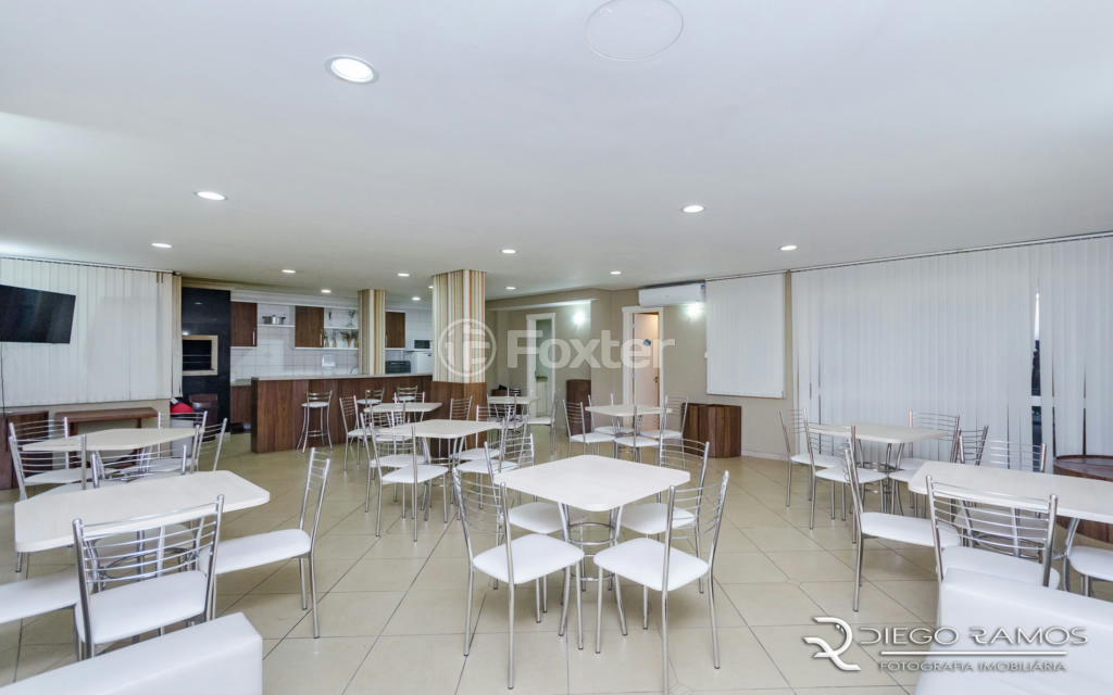 Apartamento à venda com 2 quartos, 79m² - Foto 9