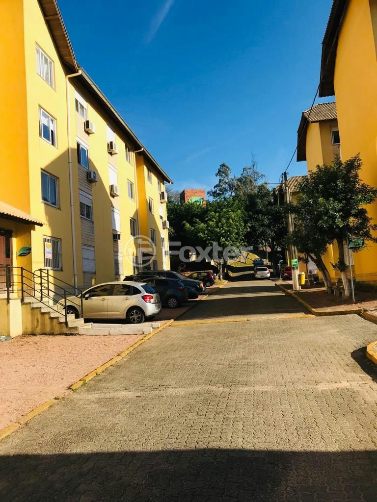 Apartamento à venda com 2 quartos, 62m² - Foto 18