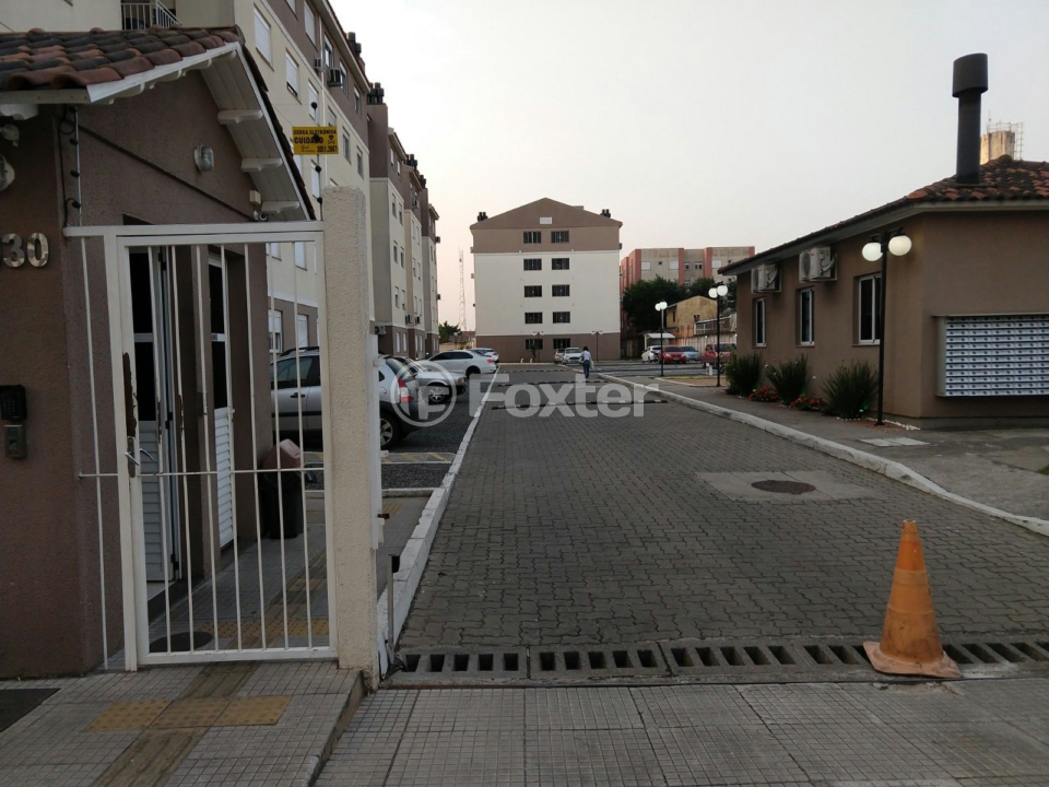 Apartamento à venda com 2 quartos, 55m² - Foto 31