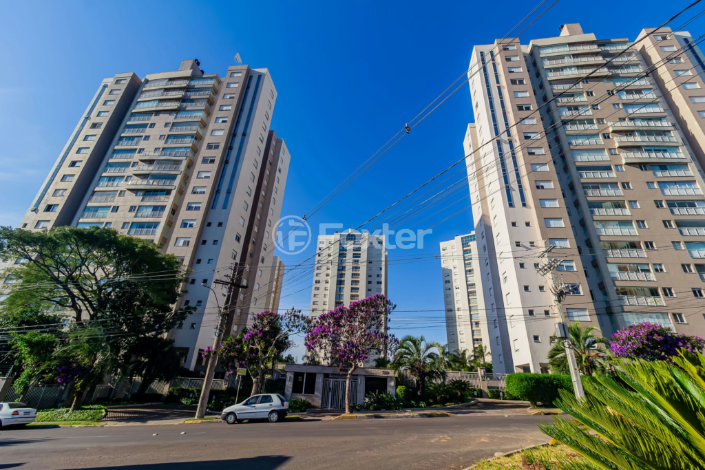 Apartamento à venda com 3 quartos, 146m² - Foto 97