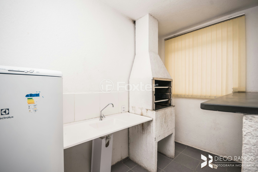 Apartamento à venda com 2 quartos, 42m² - Foto 25