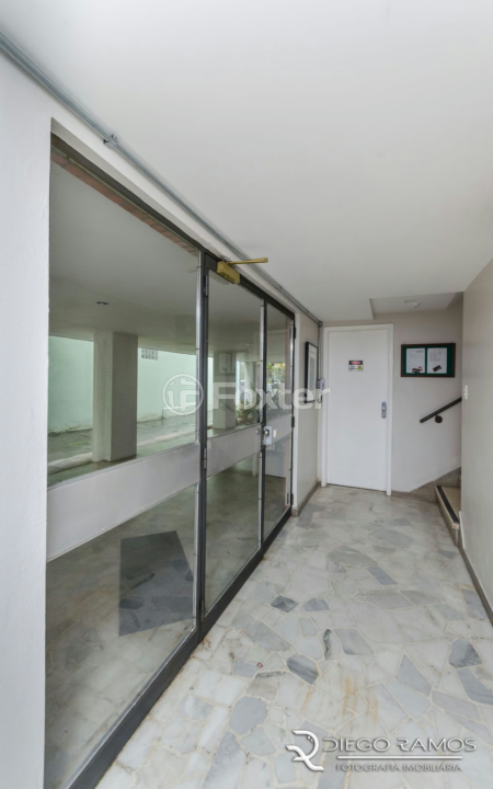 Apartamento à venda com 2 quartos, 74m² - Foto 19