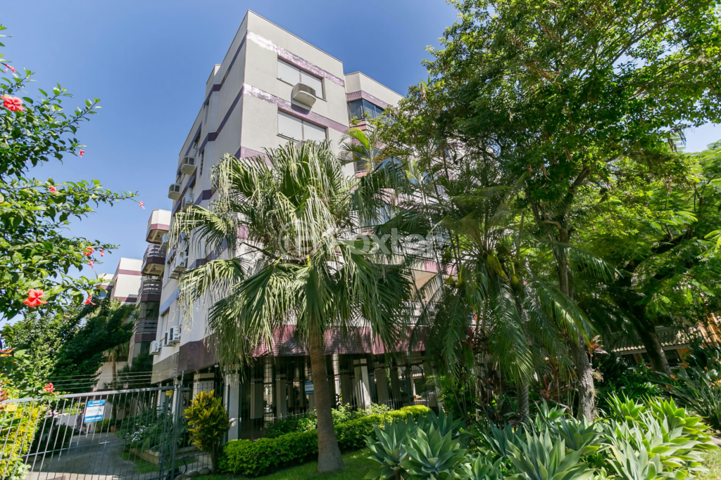 Apartamento à venda com 2 quartos, 85m² - Foto 24