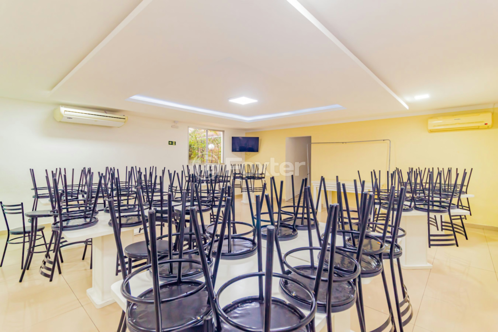 Apartamento à venda com 2 quartos, 43m² - Foto 16