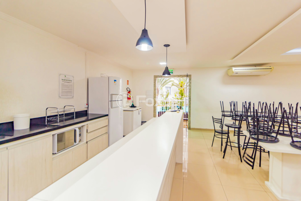 Apartamento à venda com 2 quartos, 43m² - Foto 18