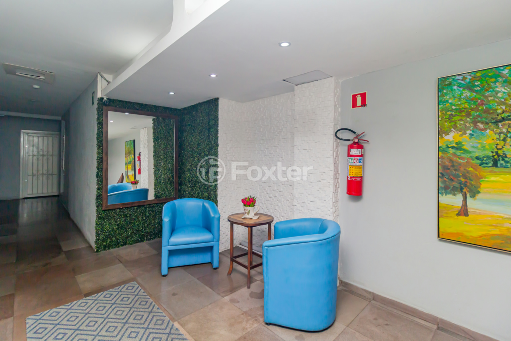 Apartamento à venda com 2 quartos, 77m² - Foto 4