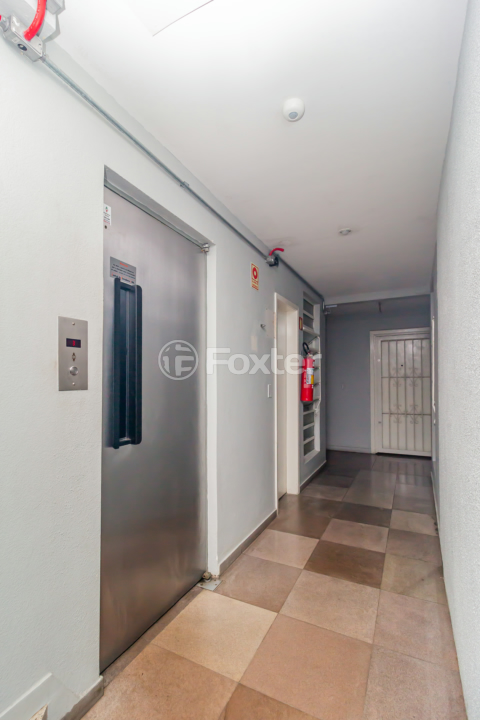 Apartamento à venda com 2 quartos, 77m² - Foto 5