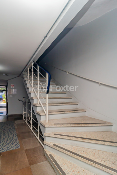 Apartamento à venda com 2 quartos, 77m² - Foto 6