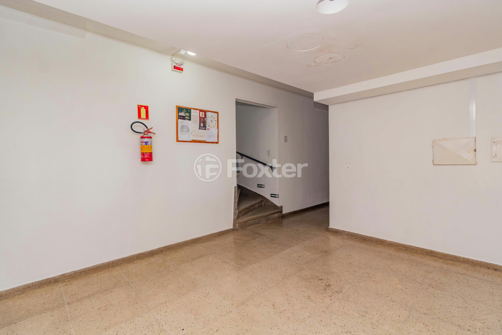 Apartamento à venda com 2 quartos, 68m² - Foto 61