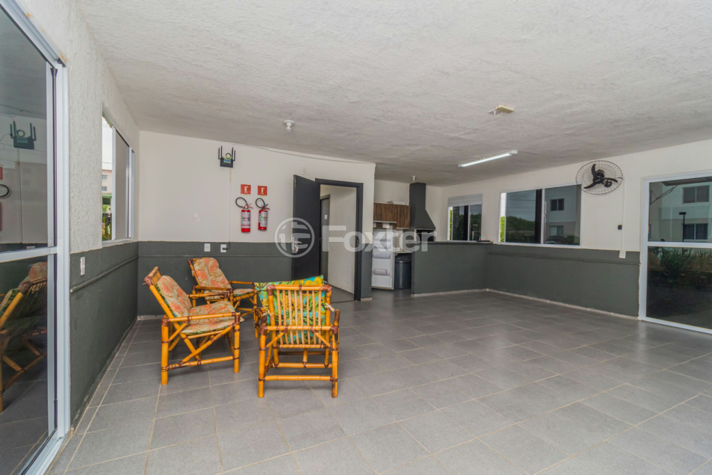 Apartamento à venda com 2 quartos, 41m² - Foto 29