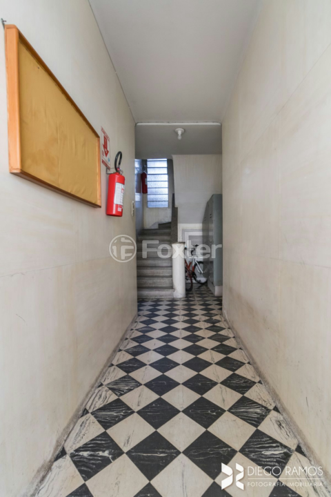 Apartamento à venda com 2 quartos, 87m² - Foto 33