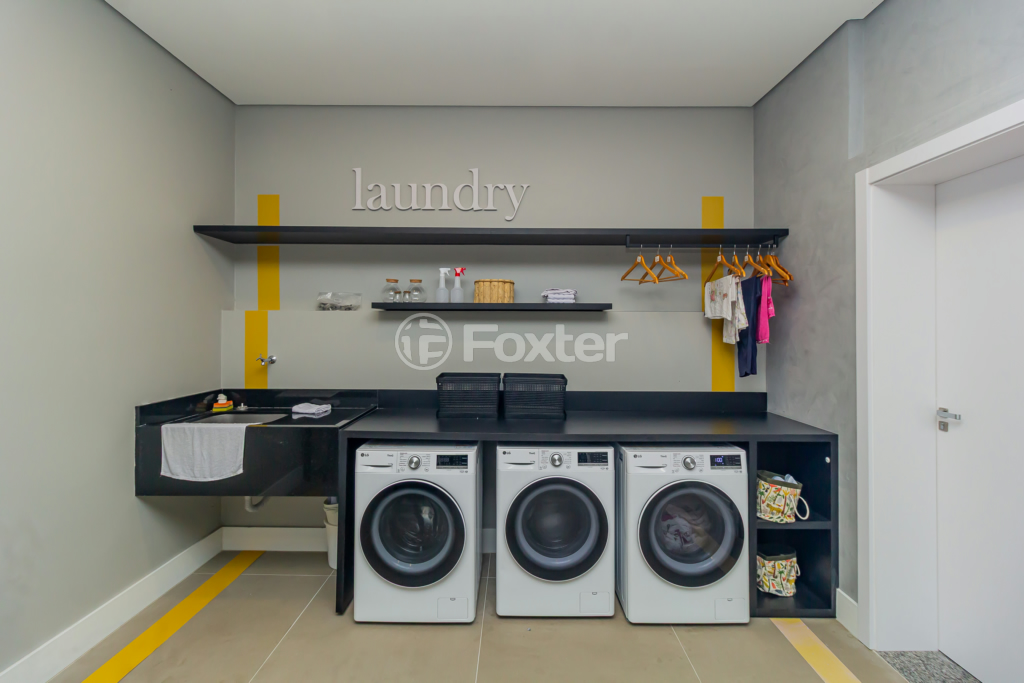 Apartamento à venda com 2 quartos, 70m² - Foto 32
