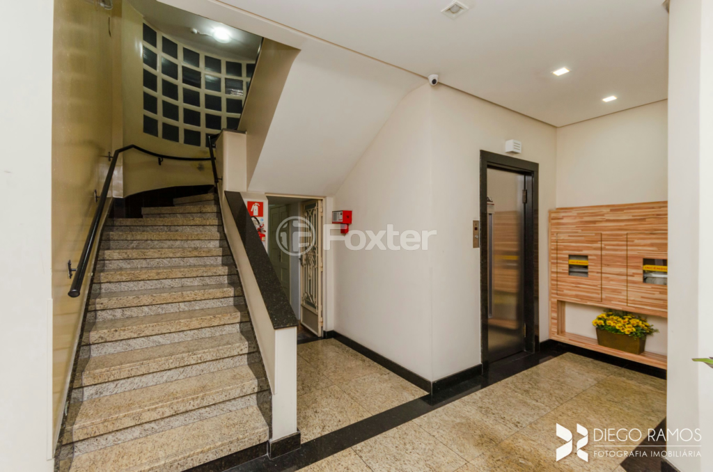 Apartamento à venda com 3 quartos, 94m² - Foto 35