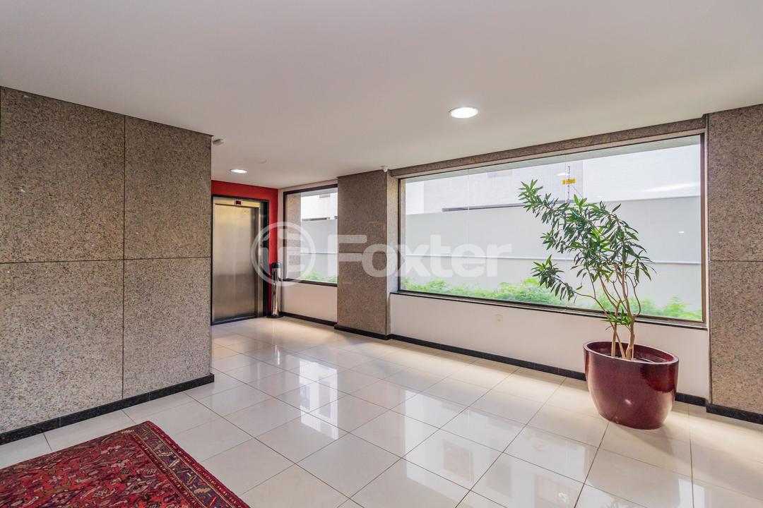 Apartamento à venda com 3 quartos, 251m² - Foto 58