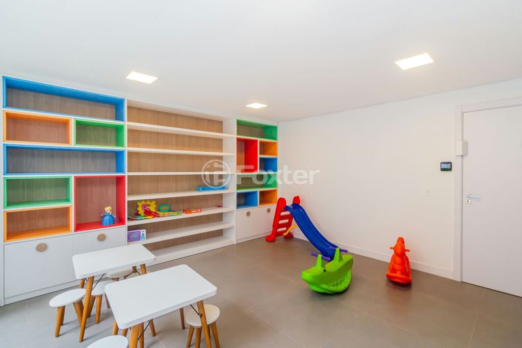 Apartamento à venda com 3 quartos, 143m² - Foto 22